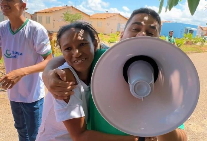 VÍDEO: Wagno Godoy distribui 4 toneladas de pescado para a população nos quatro cantos de Itupiranga