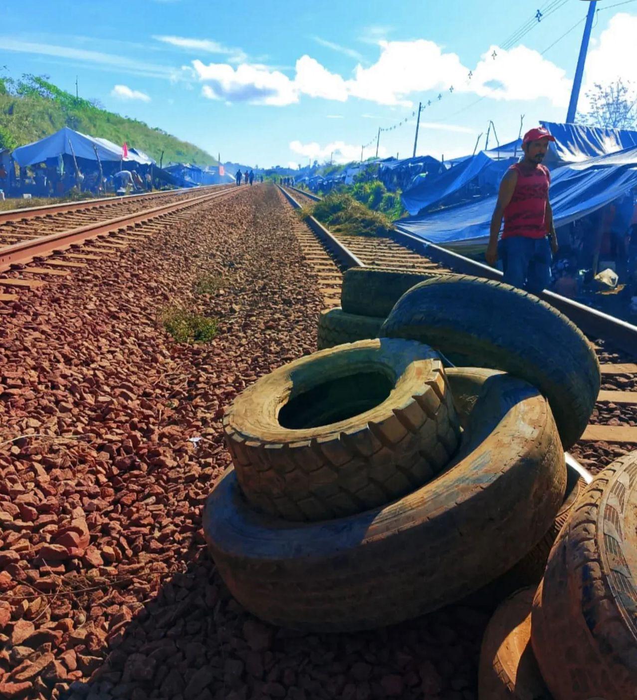 Ocupação do MST na EFC: 30h de paralisação e R$ 250 milhões de prejuízo