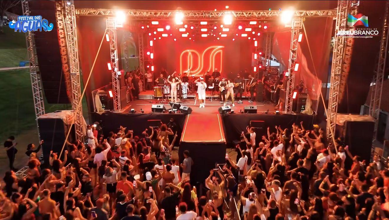 Festa completa em Breu Branco: Psirico e Mizerê levantam o público no Festival das Águas