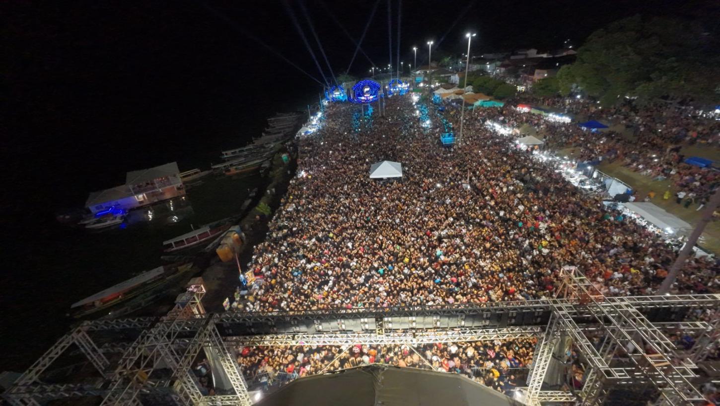 Inacreditável: 45 mil pessoas lotaram orla de Itupiranga durante aniversário da cidade