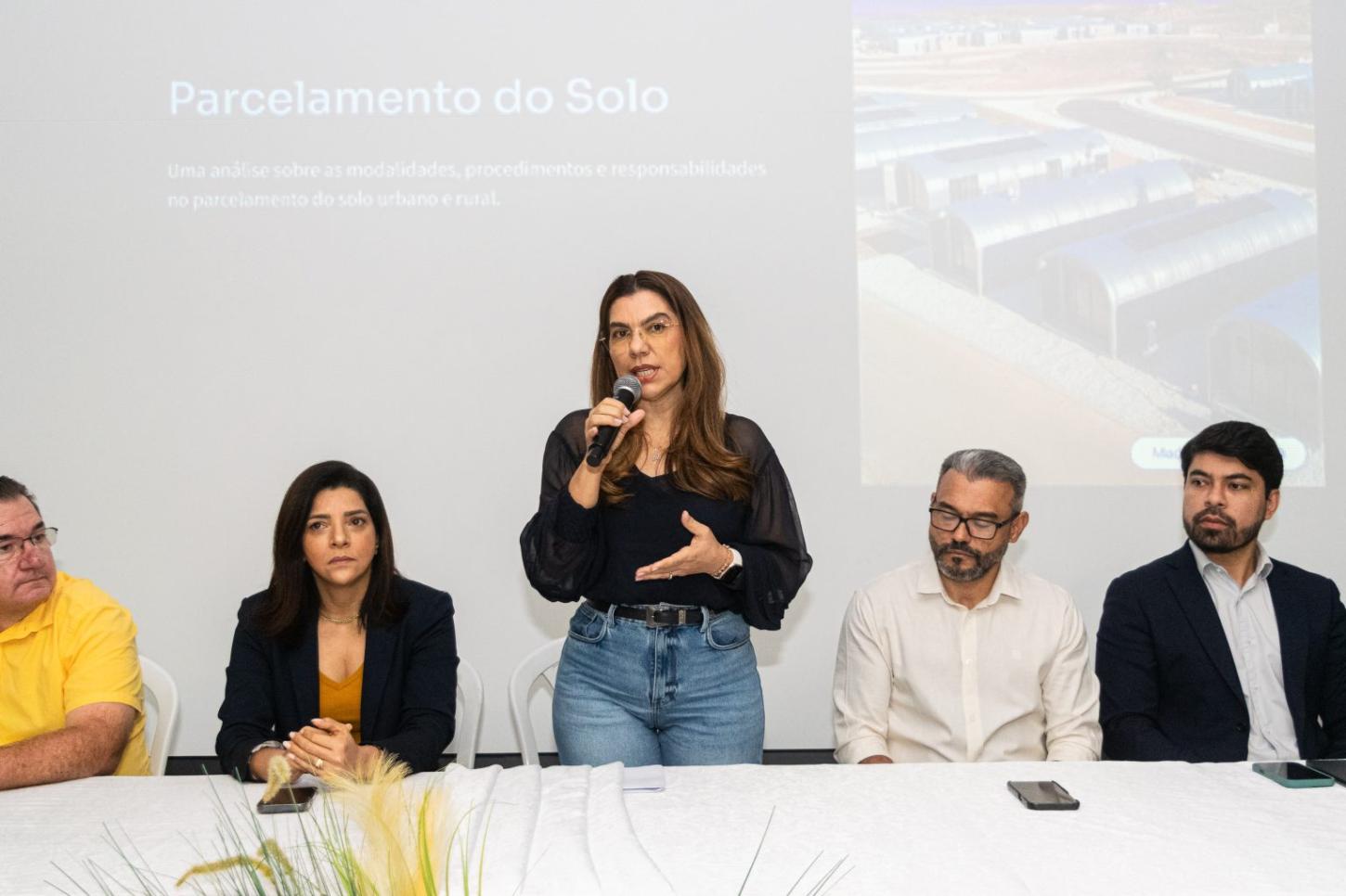 Ministério Público reúne-se com empresários de chacreamentos ilegais na busca por soluções