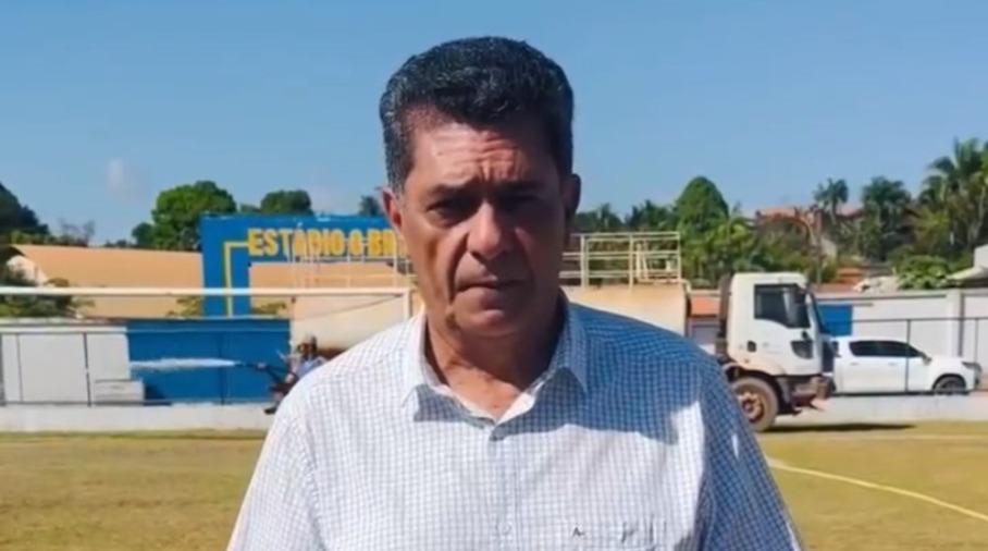 Valdir Lemes investe na manutenção do Estádio O Bragão em Novo Repartimento