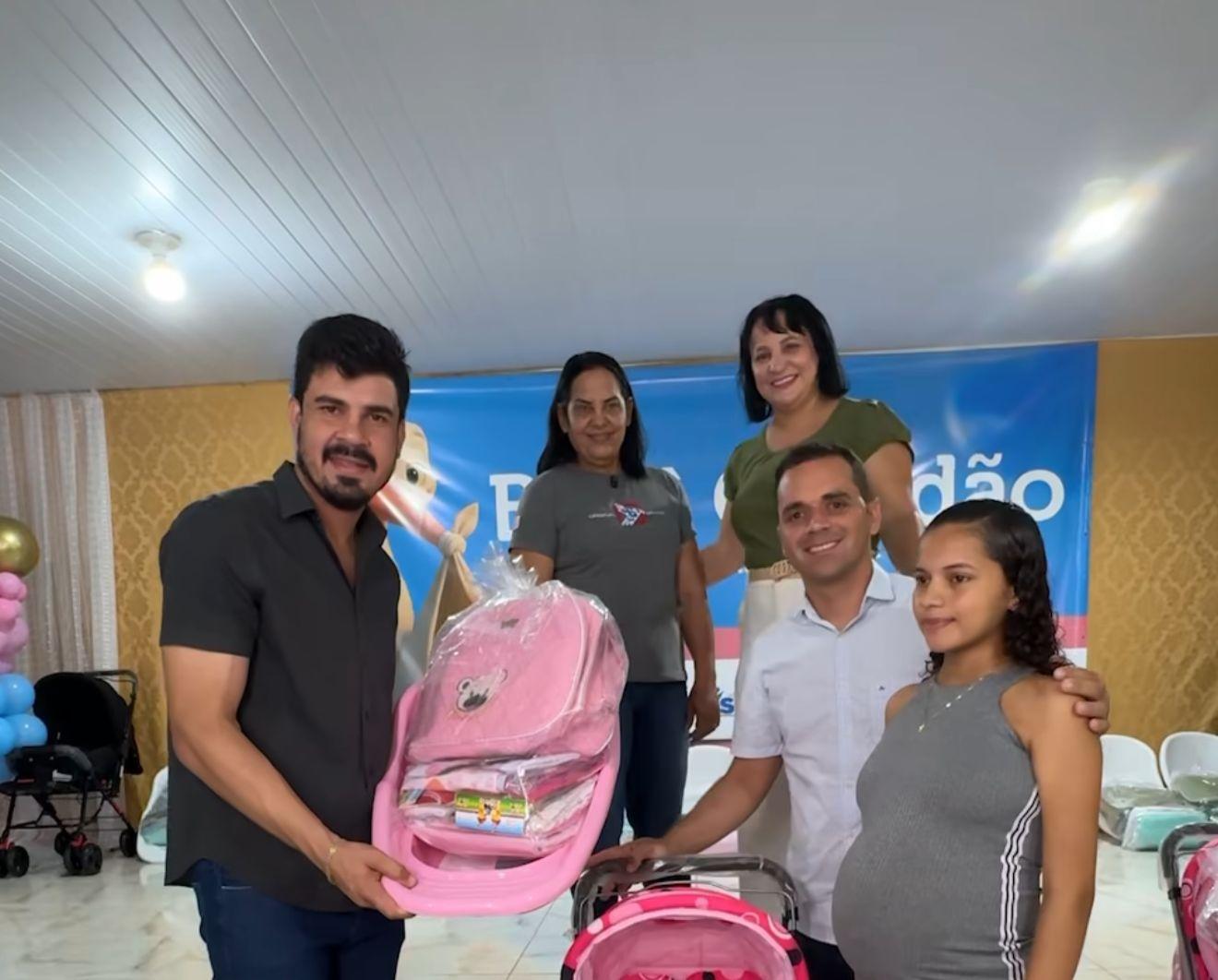 Prefeitura de Pacajá entrega Kit Bebê Cidadão e reforça cuidado e acolhimento materno