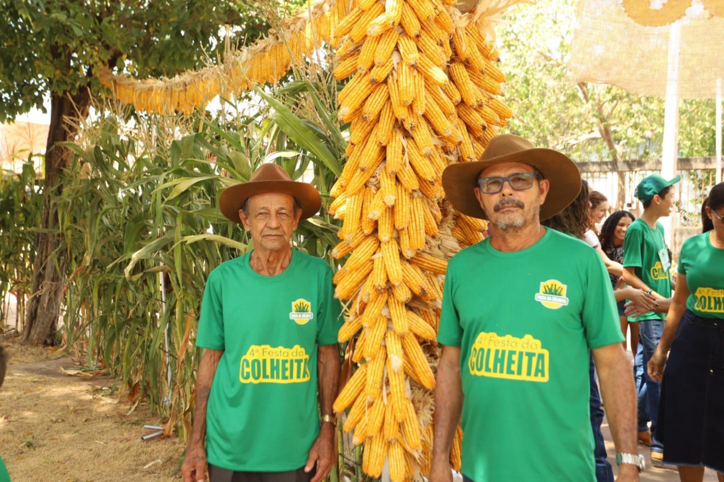 Produtores comemoram recorde de produção de milho em Canaã dos Carajás