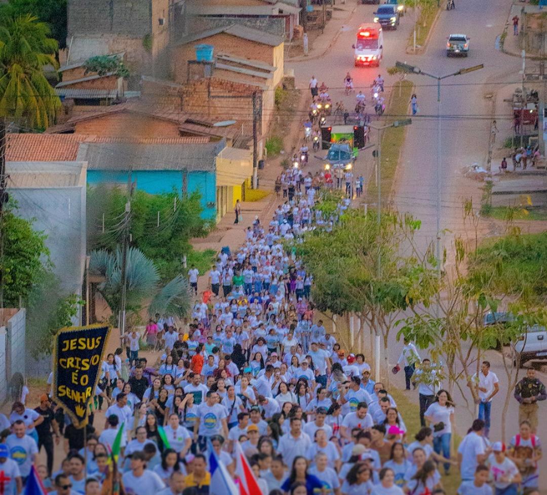 13ª Marcha para Jesus reúne comunidade em Pacajá em tarde de fé e devoção