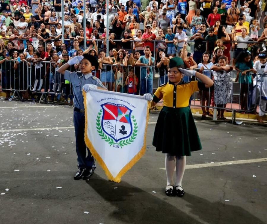 Desfile Cívico em comemoração à Independência do Brasil encanta a orla de Breu Branco