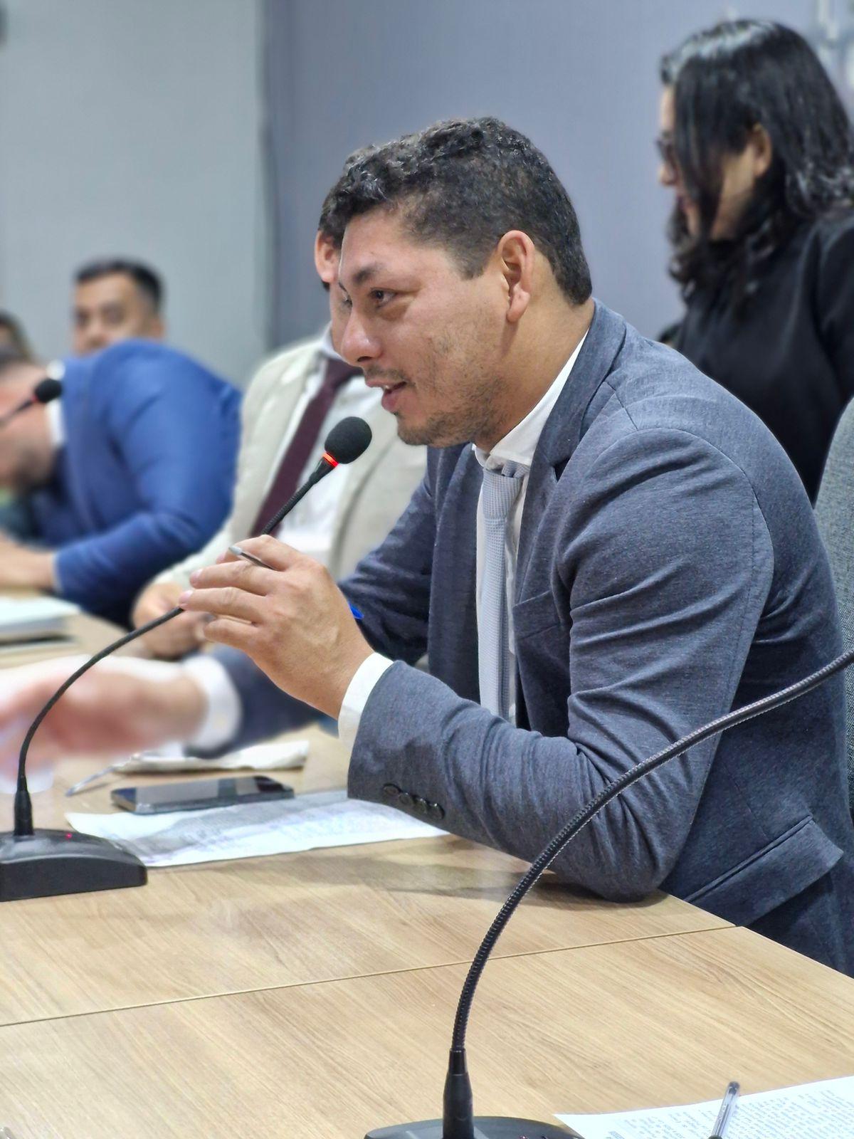 Vereador mais votado de Breu Branco é voz ativa na Câmara Municipal