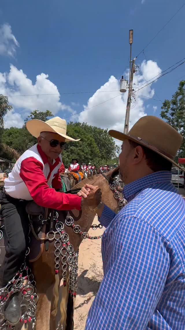 Dr. Rener destaca a cultura de Redenção durante a Cavalgada da Vila Brejão