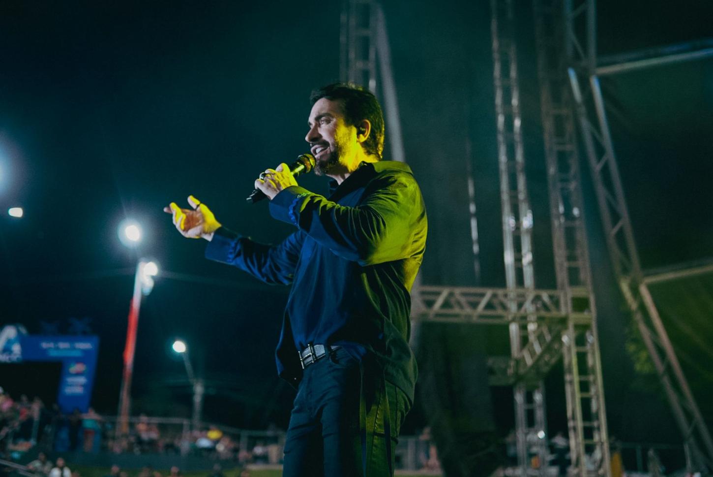 Padre Fábio de Melo emociona e abre as comemorações dos 34 anos de Breu Branco