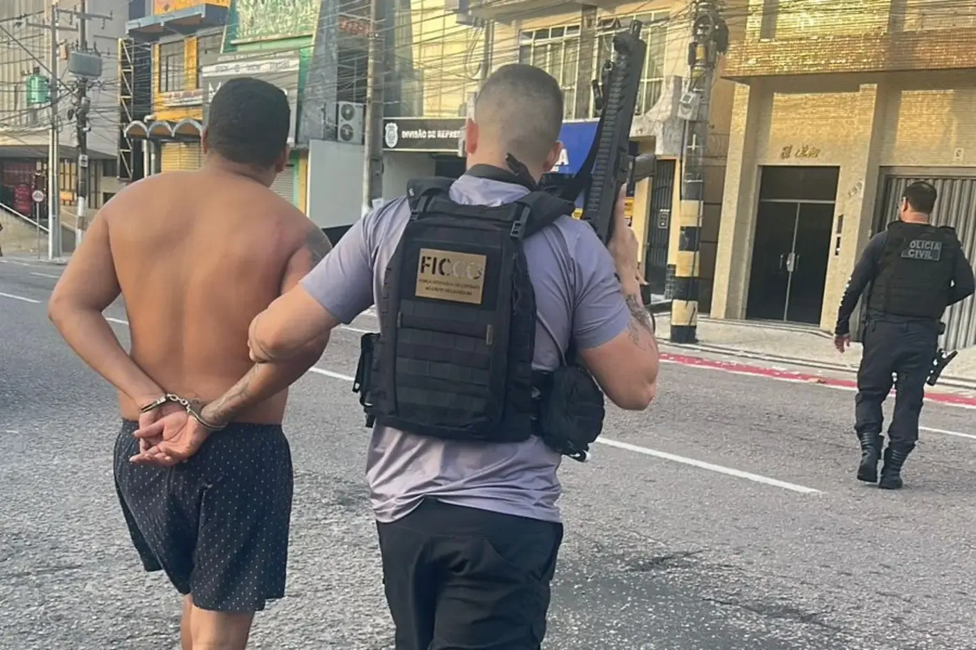 PC do Pará prende 33 membros de facção no Brasil