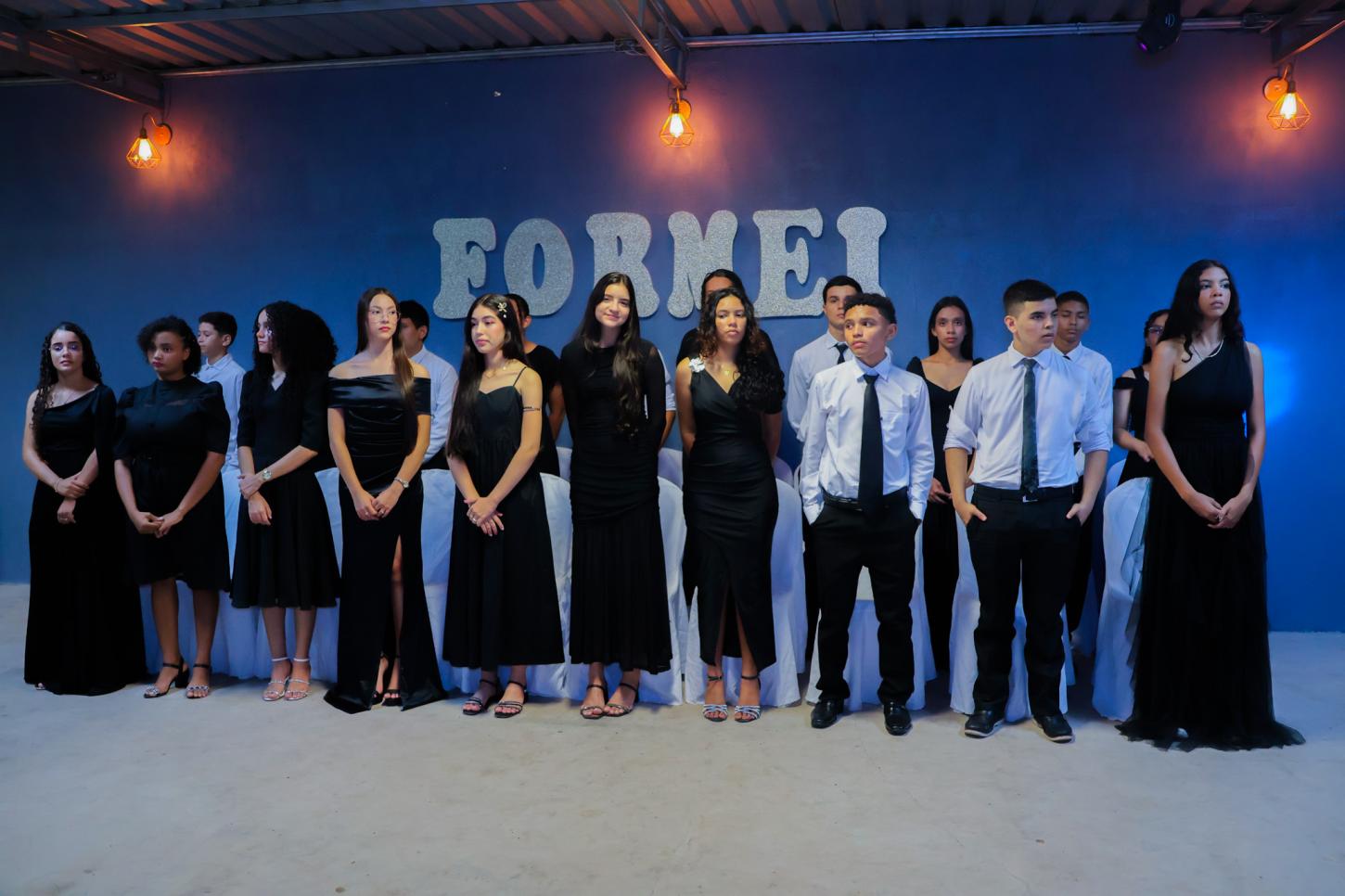 Prefeitura de Goianésia do Pará parabeniza formandos da Escola Lucílio Oliveira Rabelo