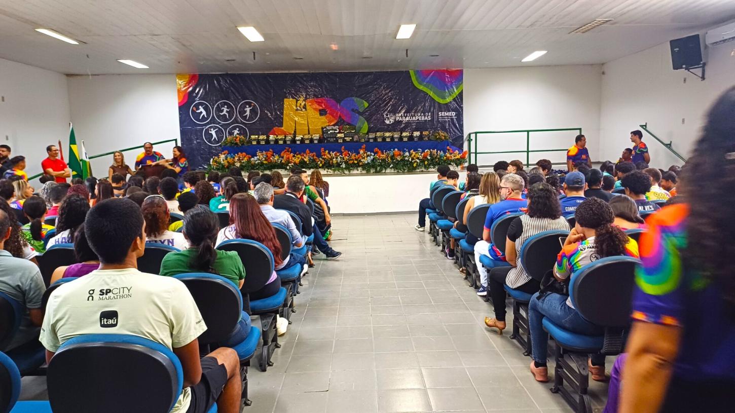 Premiação da 2ª fase do JIPS 2025 reúne estudantes e celebra o esporte em Parauapebas