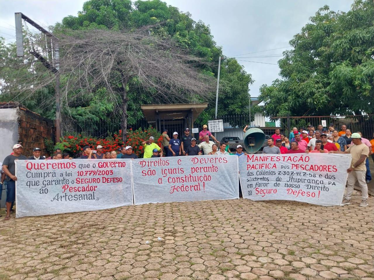 Pescadores de Marabá protestam contra atraso no Seguro-Defeso