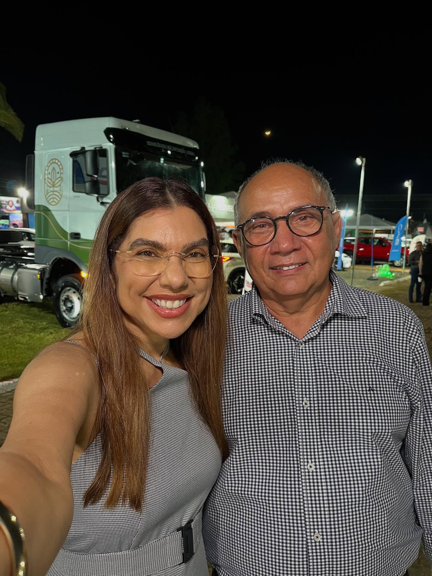 Prefeita Josemira oficializa apoio a Eugênio Gadelha para deputado estadual: 'Ele sempre me ajudou'