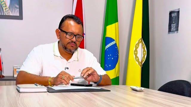 Sempre em dia: Dr. Rener paga servidores de Redenção e injeta mais de R$ 20 milhões na economia