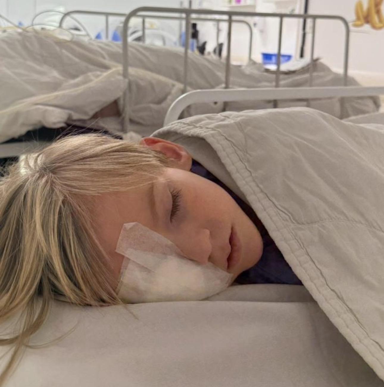 Aos 3 anos, Theo Damian busca tratamento experimental para tentar recuperar a visão