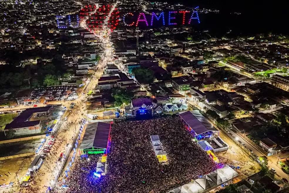 Cametá reúne 80 mil foliões com shows de Alok e Babado Novo no Carnaval 2026