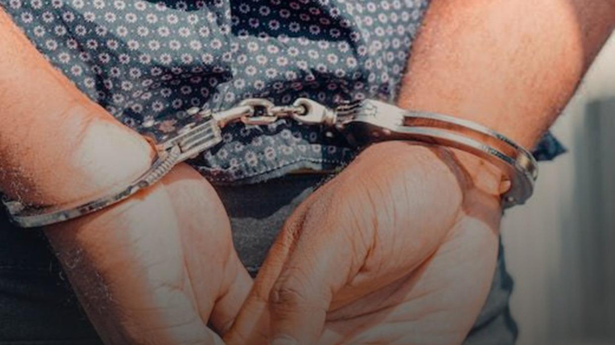 Homem é preso por perseguição contra ex-companheira em Redenção