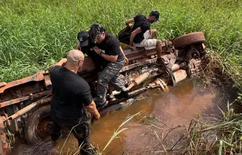 Influenciadores fitness sofrem acidente em estrada no Pará