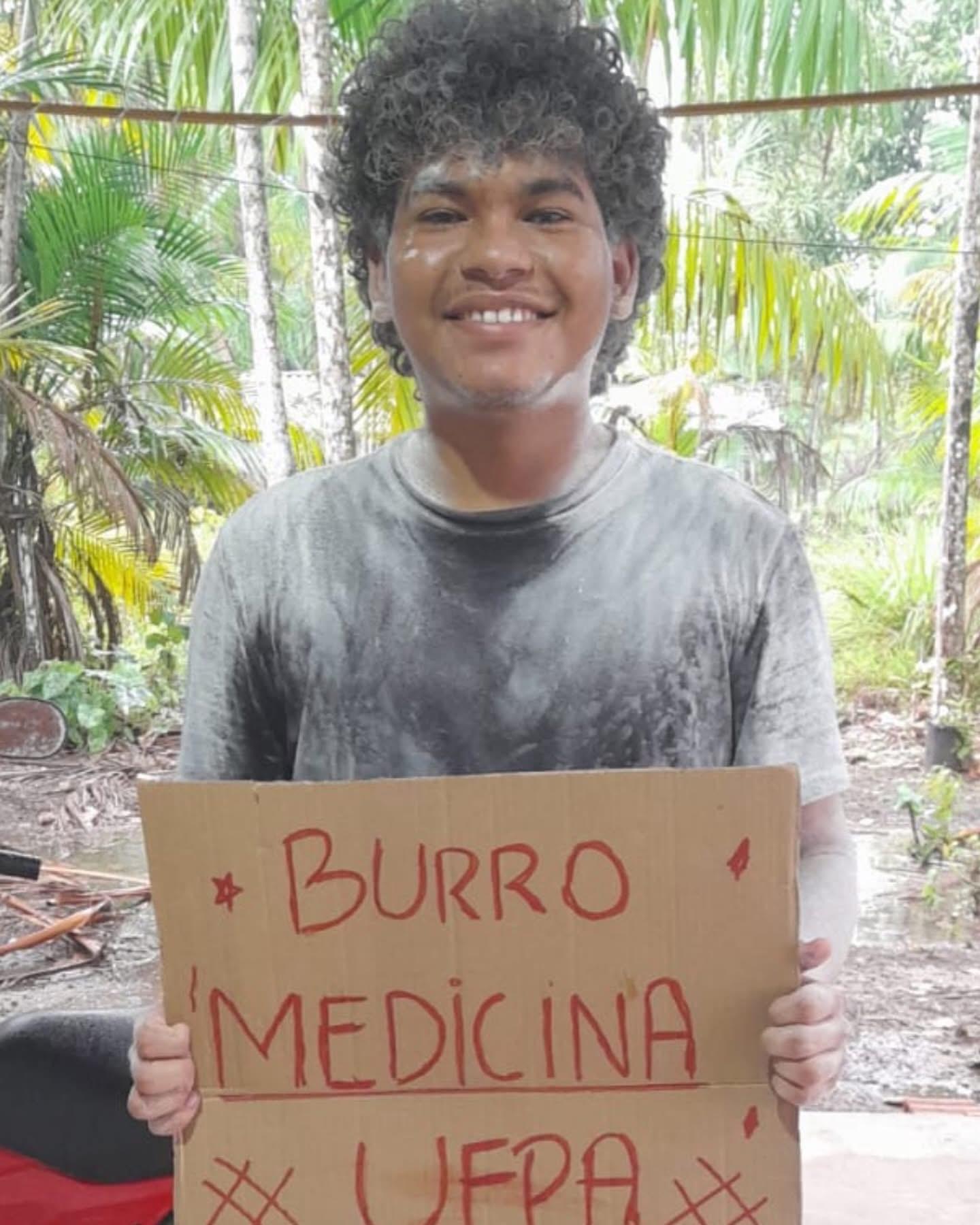 Jovem da zona rural de Moju é aprovado pela segunda vez em Medicina na UFPA