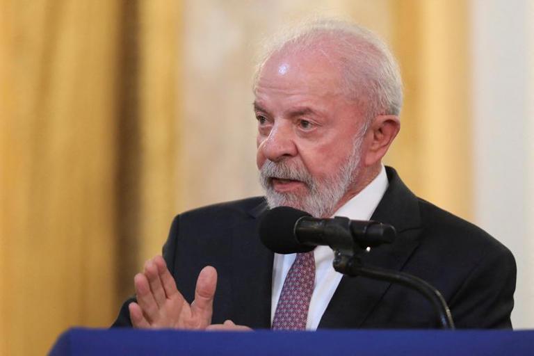 Lula defende comércio entre Brasil e Índia em moedas locais, sem uso do dólar