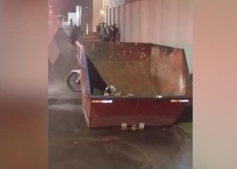 Motociclista morre após bater em container em Araguaína