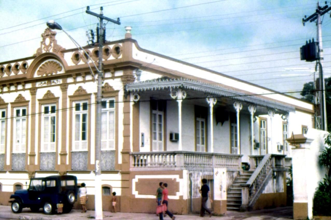 O casarão da Almirante