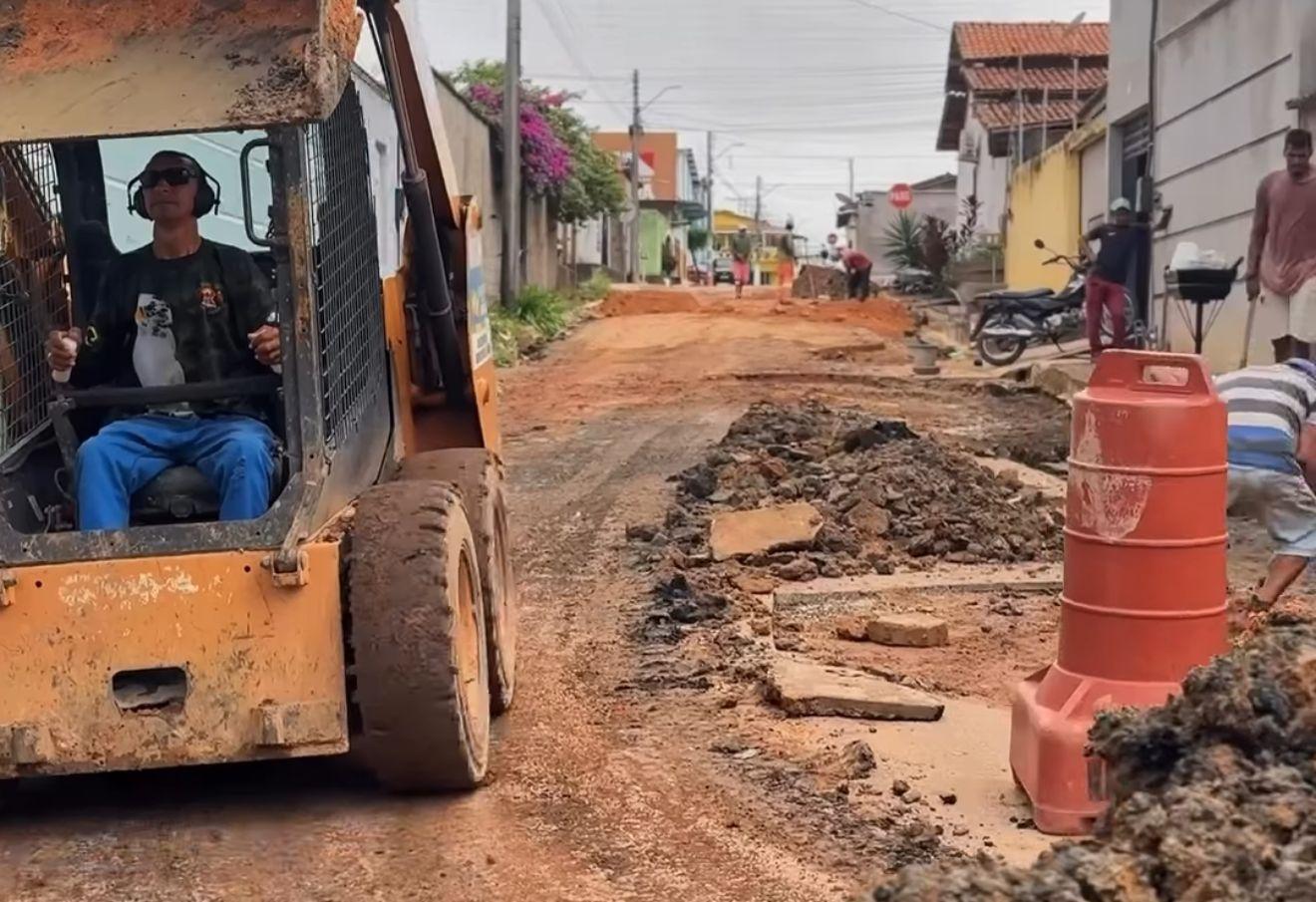 Rua Duque de Caxias entra no cronograma de obras da Prefeitura de Jacundá