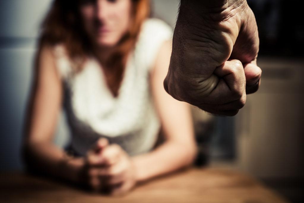Violência contra mulheres cresce e feminicídios sobem 54% no Tocantins