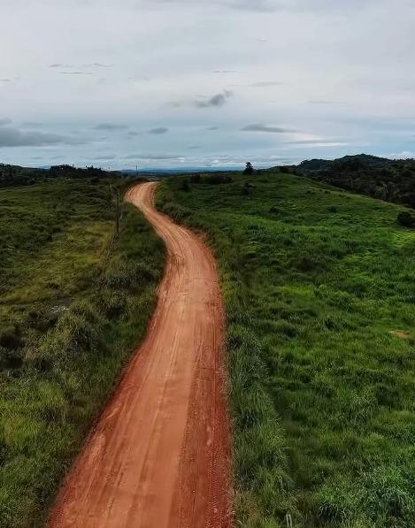 Bannach realiza manutenção em estrada que dá acesso à BR-155