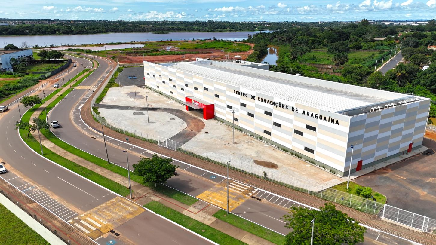 Centro de Convenções de Araguaína será inaugurado hoje com show de Zeca Baleiro