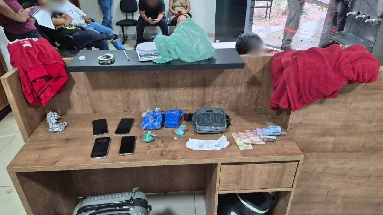 Chefe de facção é preso com drogas em ônibus em Parauapebas