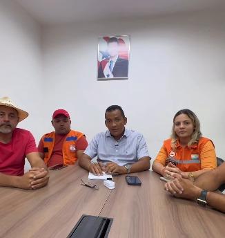 Everton Macias coordena força-tarefa para recuperar áreas atingidas pelas chuvas em Nova Ipixuna