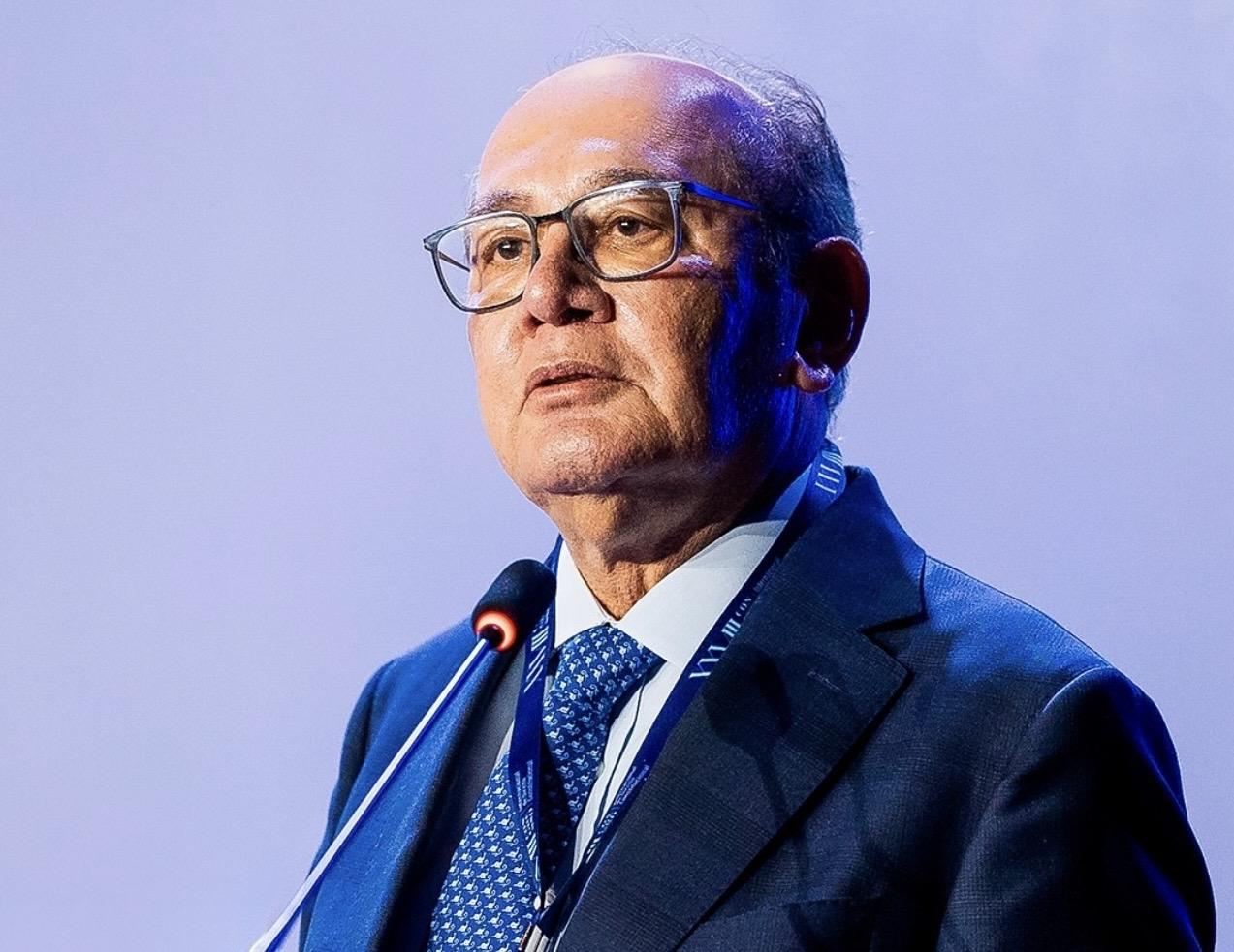 Gilmar Mendes critica divulgação de conversas no caso Master e é corrigido pelo X