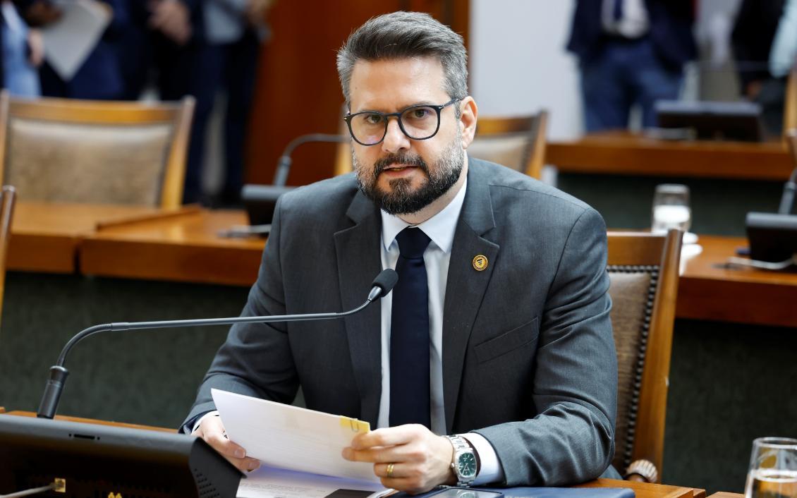 Histórico para o Tocantins: PL de Mantoan contra violência politica de gênero é aprovado na Aleto