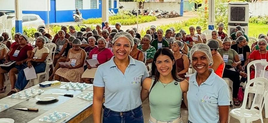 Hora de aprender: Nanyaria celebra sucesso do curso de doces finos em Itupiranga