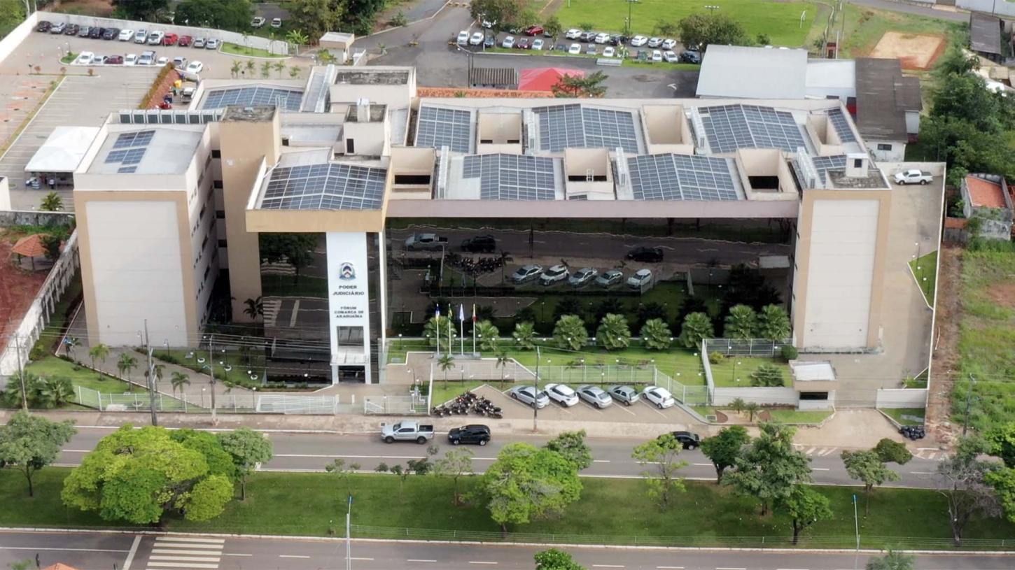 Marido que esfaqueou esposa é condenado a 20 anos em Araguaína