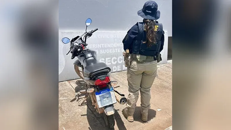 PRF recupera motocicleta com registro de roubo durante fiscalização em Marabá
