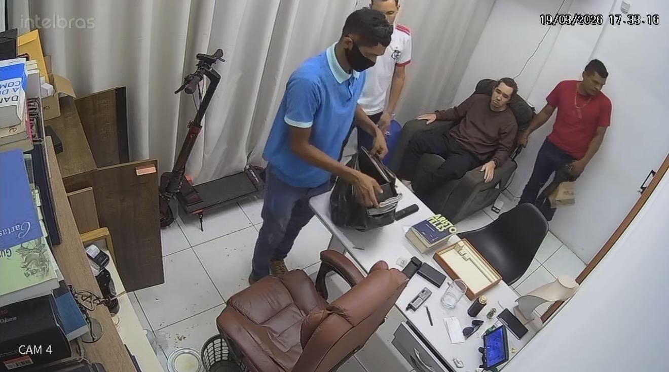 Quadrilha assalta joalheria, deixa prejuízo milionário e dupla é presa em Belém