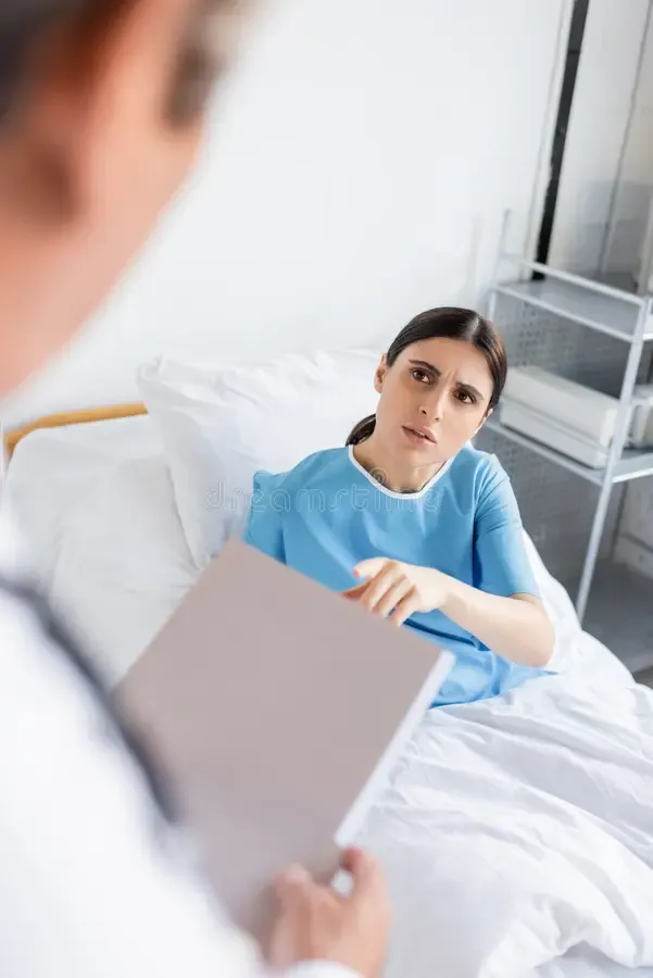 Agora é lei: paciente pode checar prescrições, recusar presença de estudantes e retirar consentimento