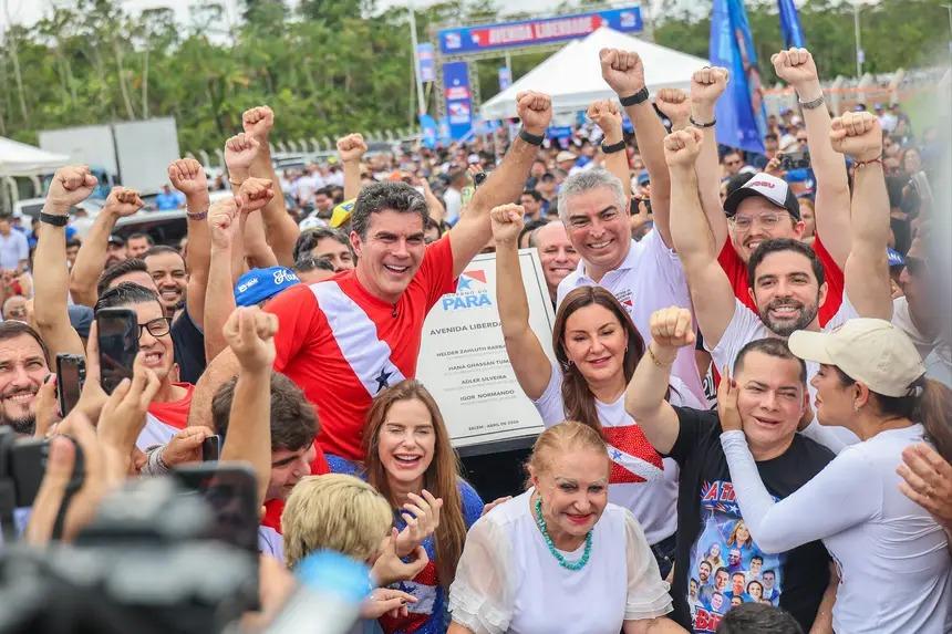Ao lado de Hana, Helder inaugura Av. Liberdade em último ato antes de deixar o governo