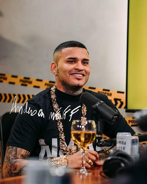 Cantor Anderson Neiff é baleado após show em São Paulo e passa por cirurgia