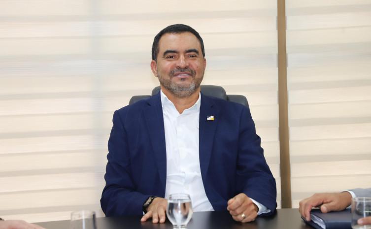 Governo do Tocantins exonera secretários às vésperas do prazo eleitoral