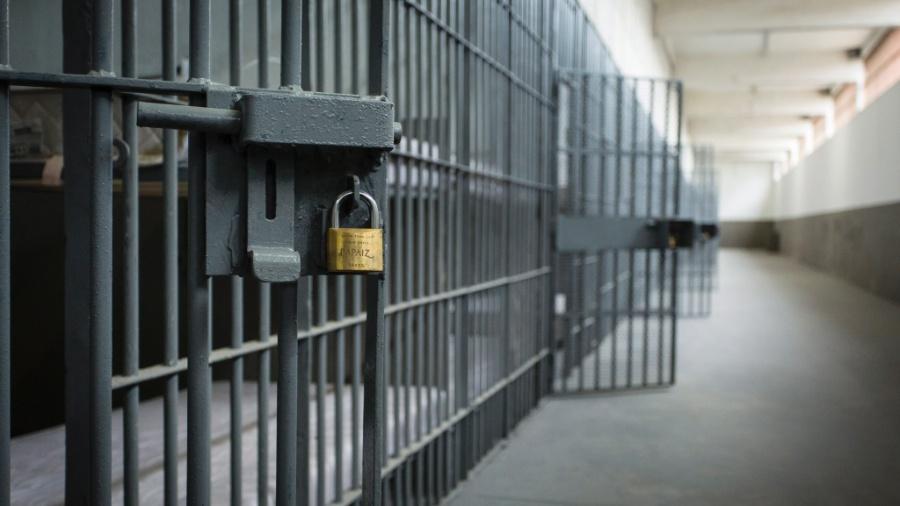 Homem é preso em flagrante por agredir companheira e arrastá-la com motocicleta em Jacundá