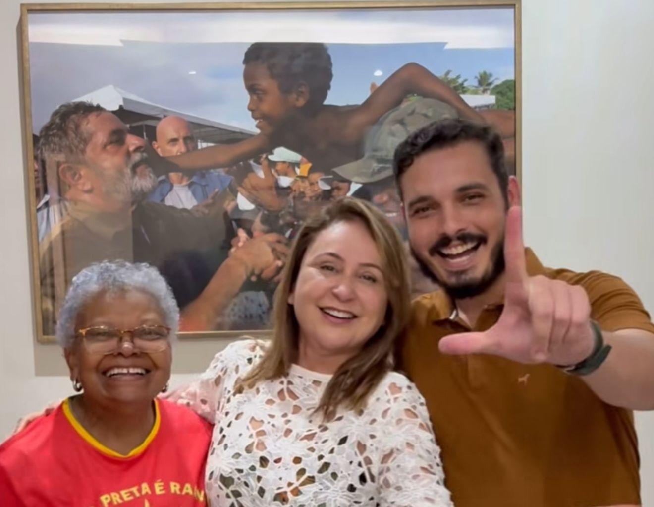 Kátia Abreu se filia ao PT do Tocantins