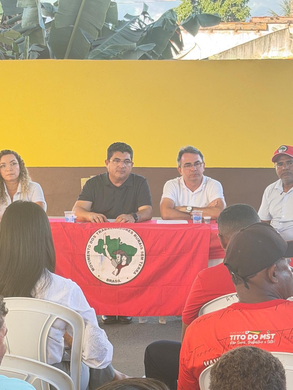 Moradores da Palmares II apresentam demandas a Roginaldo Rocha