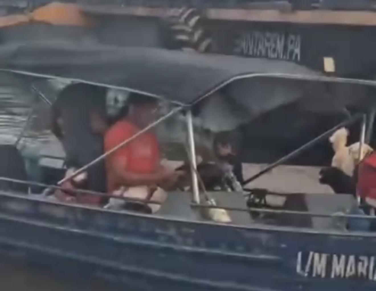 Mulher dá à luz bebê em embarcação, no rio Tapajós