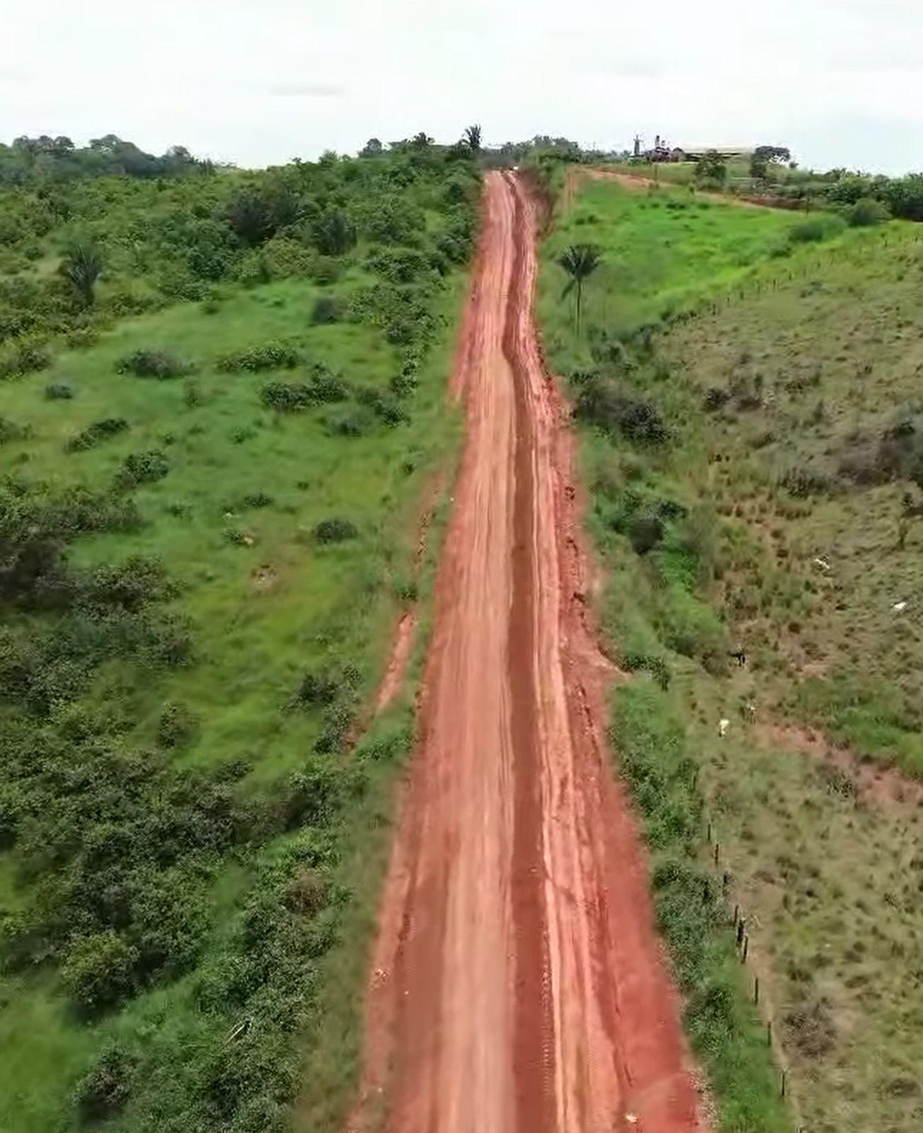 Novo Repartimento: gestão Valdir Lemes executa melhorias na Vicinal do Polo Pesqueiro