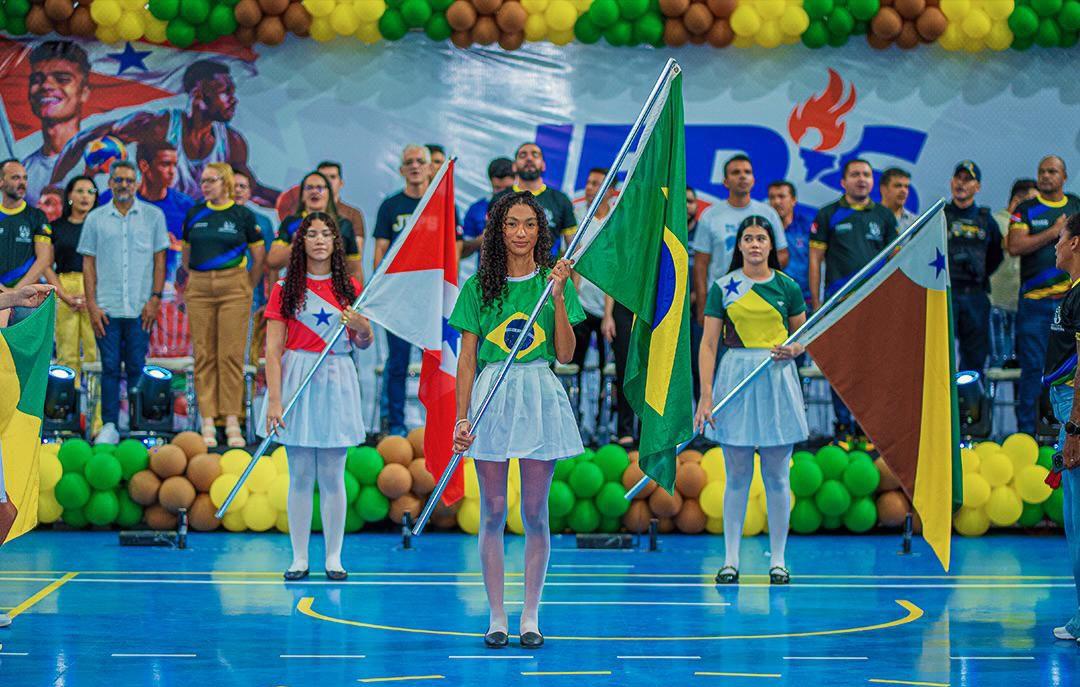 Parauapebas: Alunos de Piçarra, Redenção e outras cidades marcam presença na abertura dos JEPs