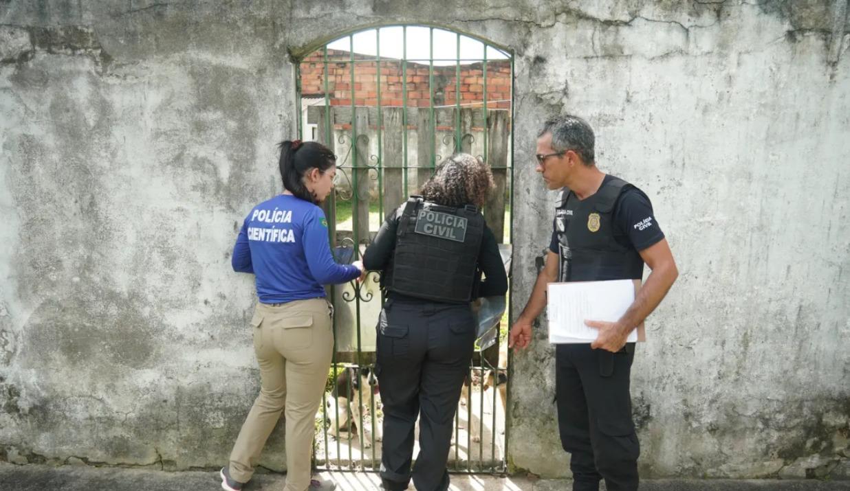 Polícias Civil e Científica realizam operação de combate aos maus-tratos de animais
